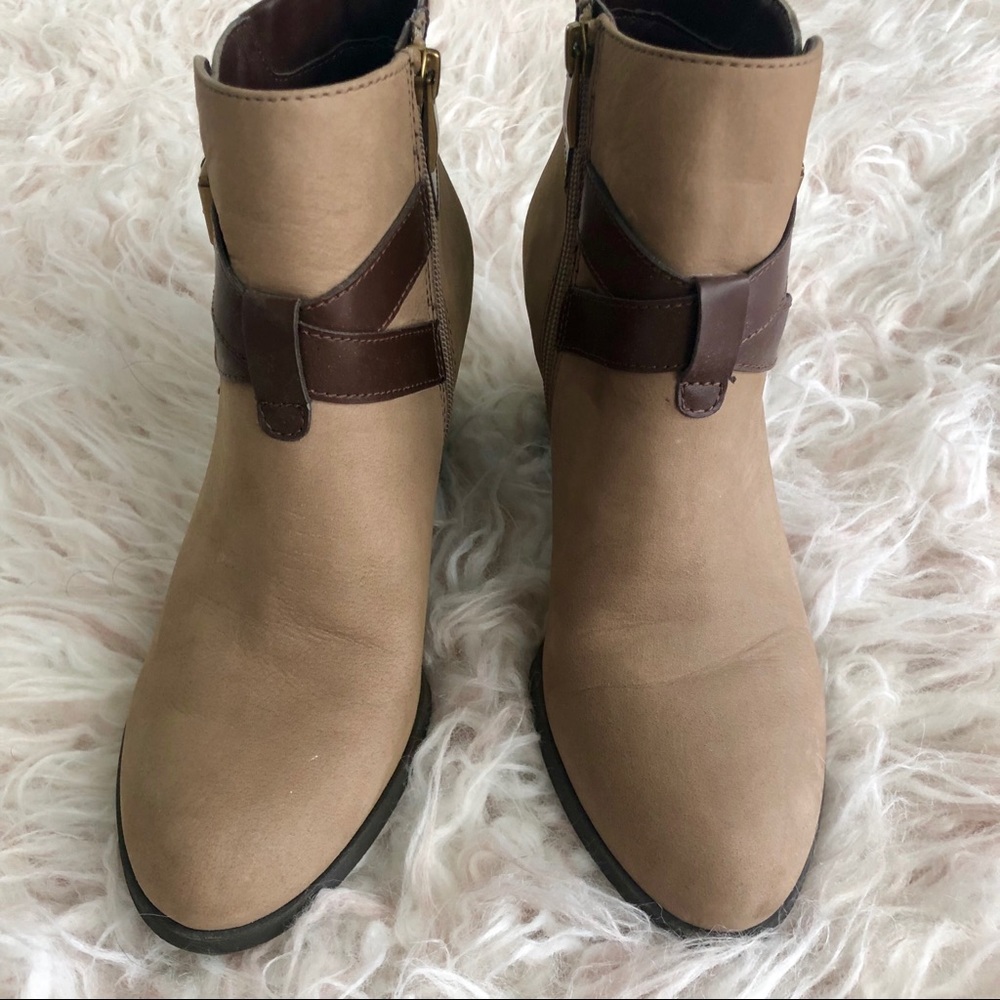 Franco Sarto Tan/Brown Suede Bootie, Sz 8 - Picture 2 of 6